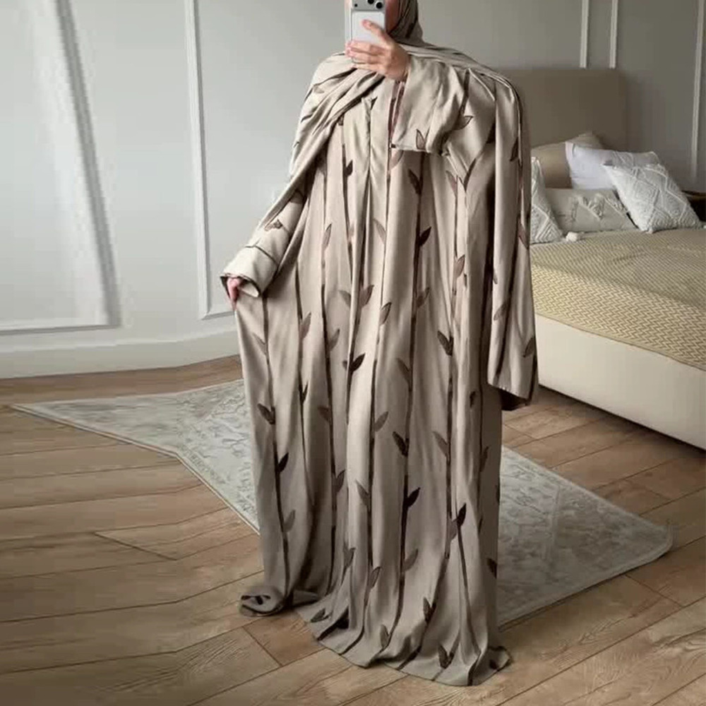 Forever 21 Long-Sleeve Plus Size Loose Casual Maxi Dress with Headscarf